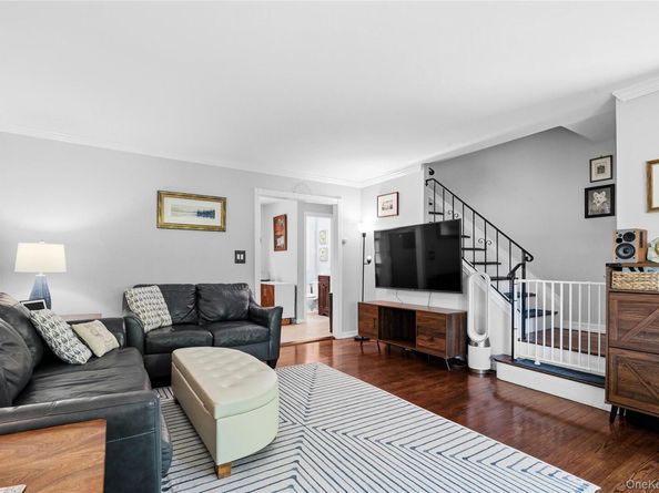 127 Cardinal Lane 127, Islip NY 11731