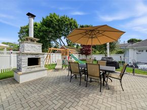 82 Sunset Road, Bay Shore NY 11706