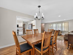 567 Pearl Street, Oceanside NY 11572