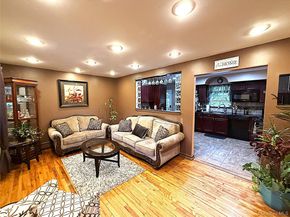 1 Heston Road, Shirley NY 11967