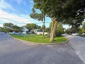 1 Heston Road, Shirley NY 11967