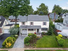 24 Purdue Road, Glen Cove NY 11542