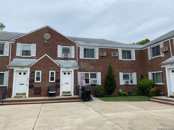 254-25 75th Avenue 2nd fl, Glen Oaks NY 11004