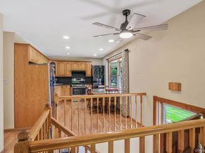16 Lynx Lane, East Setauket NY 11733