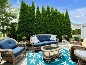 519 Highland Court, Moriches NY 11955