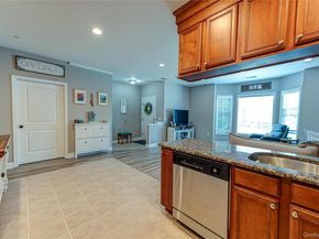 105 Okeefe Court, Oakdale NY 11769