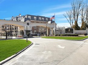 1000 Royal Court 1105, North Hills NY 11030