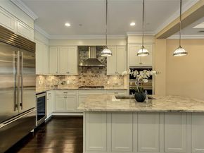 1000 Royal Court 1105, North Hills NY 11030