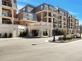 1000 Royal Court 1105, North Hills NY 11030