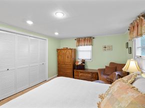 103 Cherrytree Lane, Roslyn Heights NY 11577