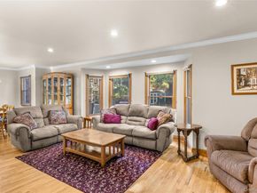 103 Cherrytree Lane, Roslyn Heights NY 11577