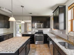315 Ellington Avenue E, Garden City NY 11530