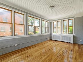 315 Ellington Avenue E, Garden City NY 11530