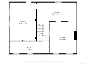 315 Ellington Avenue E, Garden City NY 11530
