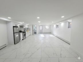 5752 75th Street, Middle Village NY 11379