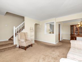 2484 Lindy Road, Westbury NY 11590