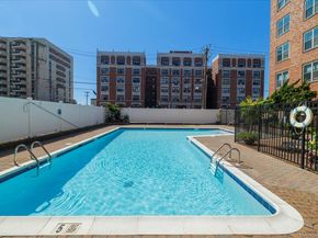 410 E Broadway 4C, Long Beach NY 11561