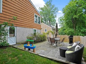 61 Ridgewood Drive, Pleasantville NY 10570