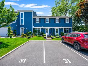 100 Baker Court 31, Island Park NY 11558