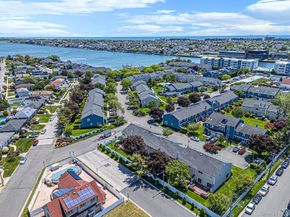 100 Baker Court 31, Island Park NY 11558
