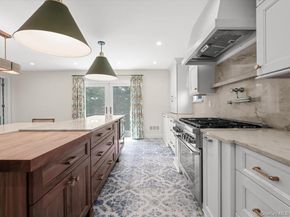 59 Franklin Place, Great Neck NY 11023