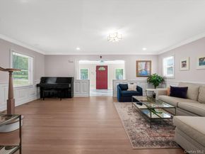 59 Franklin Place, Great Neck NY 11023