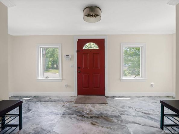 59 Franklin Place, Great Neck NY 11023