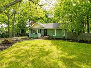 480 Miller Place Road, Miller Place NY 11764