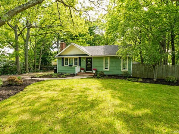 480 Miller Place Road, Miller Place NY 11764