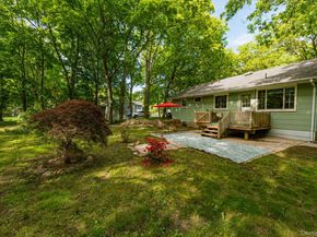 480 Miller Place Road, Miller Place NY 11764