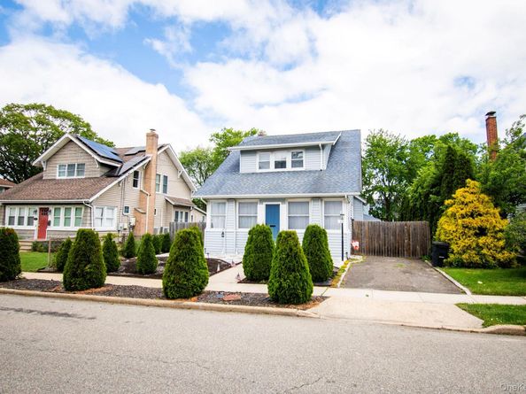 671 Arlington Avenue, Baldwin NY 11510