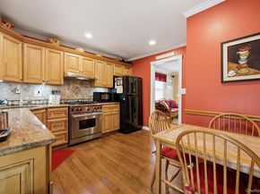 71 E 17th Street, Huntington Station NY 11746