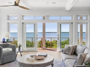 49 Dunlookin Lane, South Jamesport NY 11970