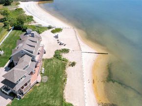 49 Dunlookin Lane, South Jamesport NY 11970