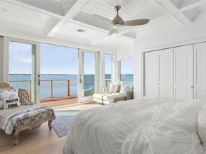 49 Dunlookin Lane, South Jamesport NY 11970