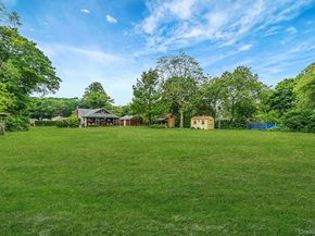 75 Champlin Avenue, Bellport NY 11713