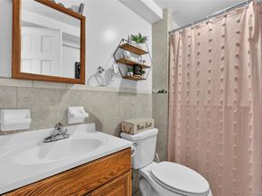 1543 Hollywood Avenue, Bronx NY 10461