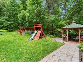 25 Cabin Ridge Road, Chappaqua NY 10514