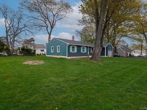 171 W 16th Street, Deer Park NY 11729