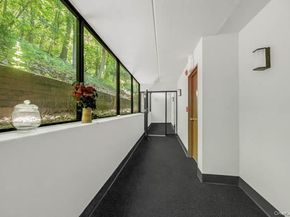 1120 Warburton Avenue 1F, Yonkers NY 10701