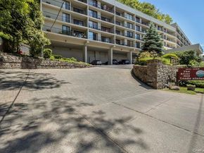 1120 Warburton Avenue 1F, Yonkers NY 10701