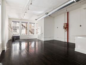 10 East 18th Street 5N, New York NY 10003