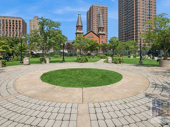 212 East Broadway 1203, New York NY 10002