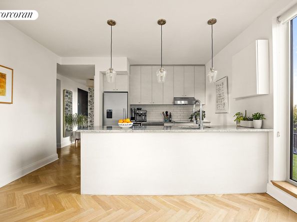 531 Vanderbilt Avenue 7C, Brooklyn NY 11238