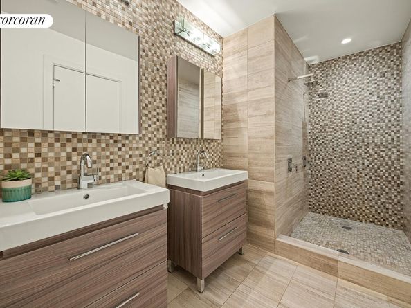 531 Vanderbilt Avenue 7C, Brooklyn NY 11238