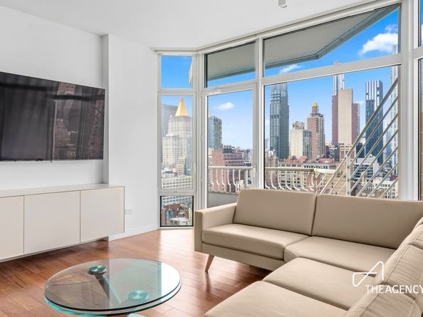 200 East 32nd Street 25C, New York NY 10016