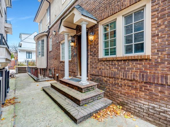 850 East 23rd Street private house, Brooklyn NY 11210