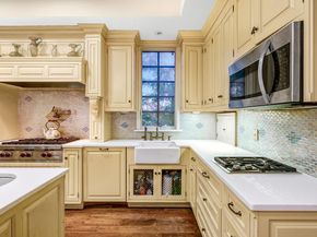 850 East 23rd Street private house, Brooklyn NY 11210