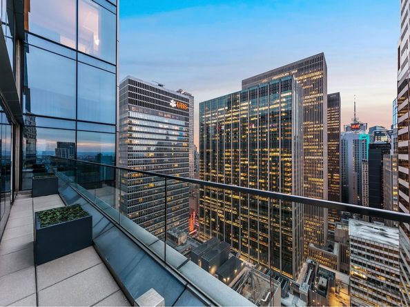 135 West 52nd Street PH5S, New York NY 10019