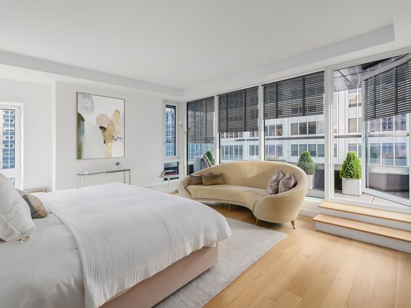 135 West 52nd Street PH5S, New York NY 10019